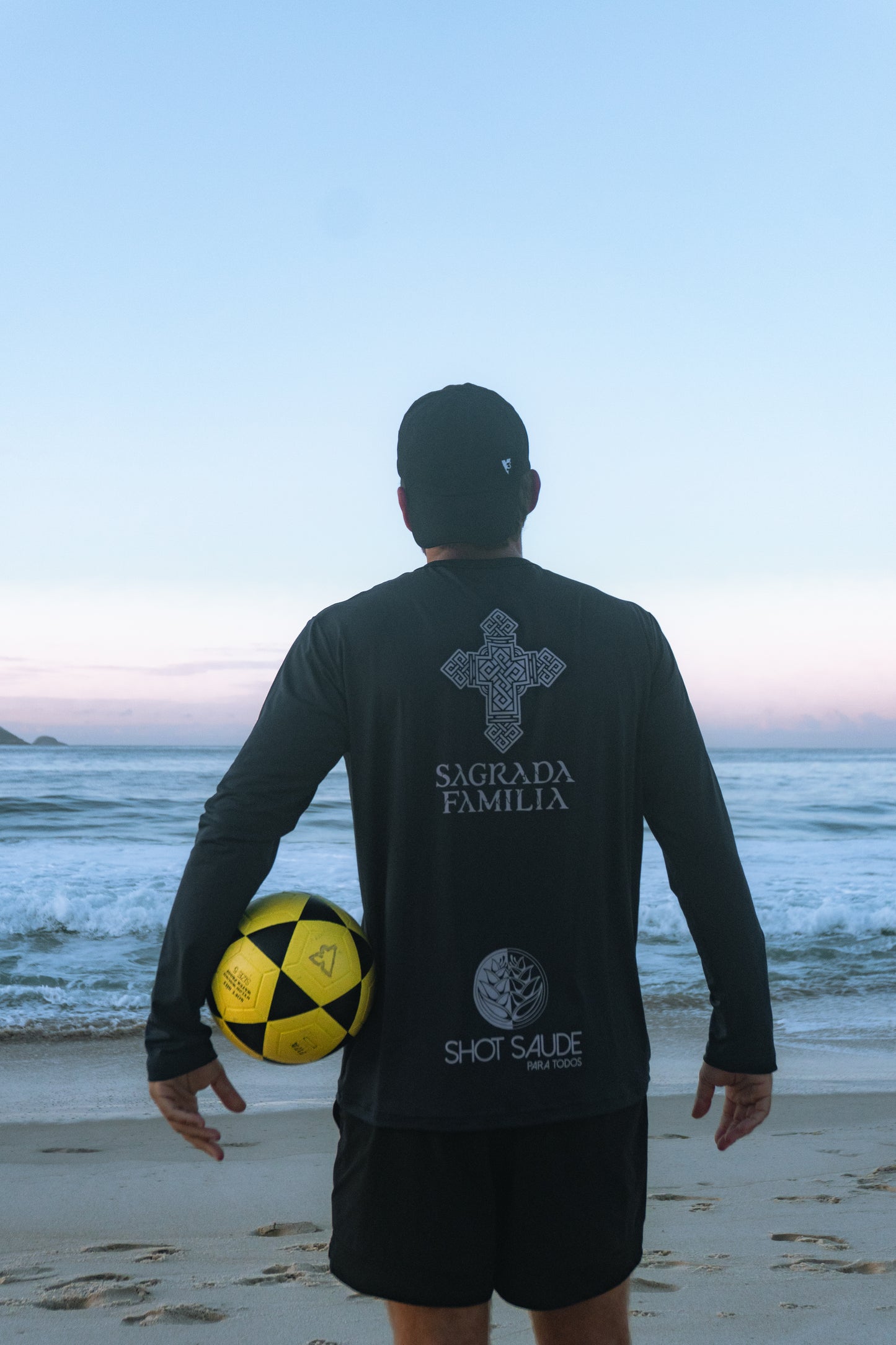 Camiseta Sagrada Família Manga Longa